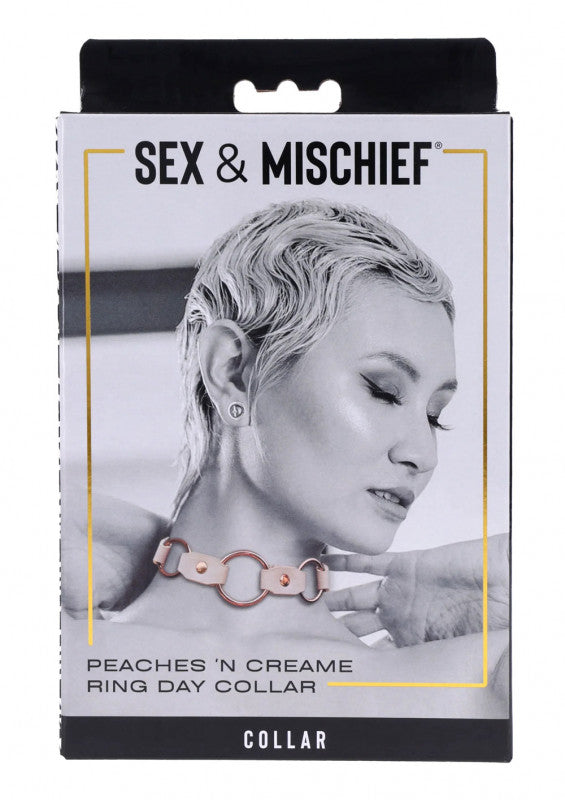Peaches 'N Creame Ring Day Collar