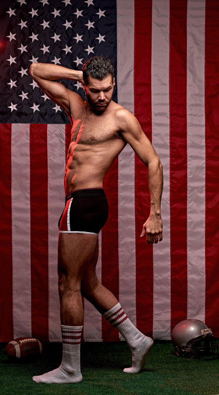Retro Sport Panel Short - Medium - Black/ Red