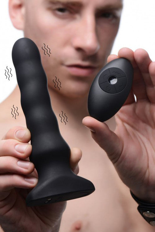 Silicone Vibrating &amp; Squirming Plug With Remote Control