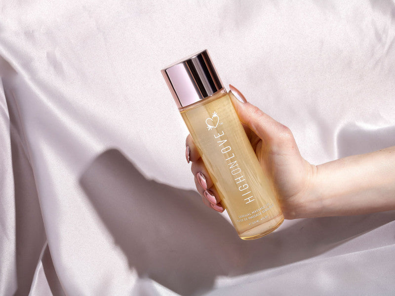 Sensual Massage Oil 120ml - Strawberries & Champagne